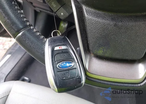 2019 Subaru Outback 2.5I Limited z USA, uszkodzony, nr VIN 4S4BSANC5K3298361